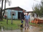 Defesa Civil vistoria estragos causados por temporal no Rincão